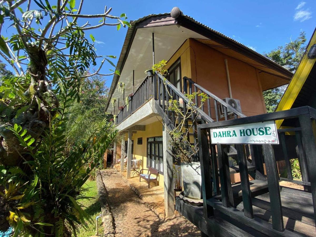 Little Eden Guesthouse Pang Mapha Dış mekan fotoğraf